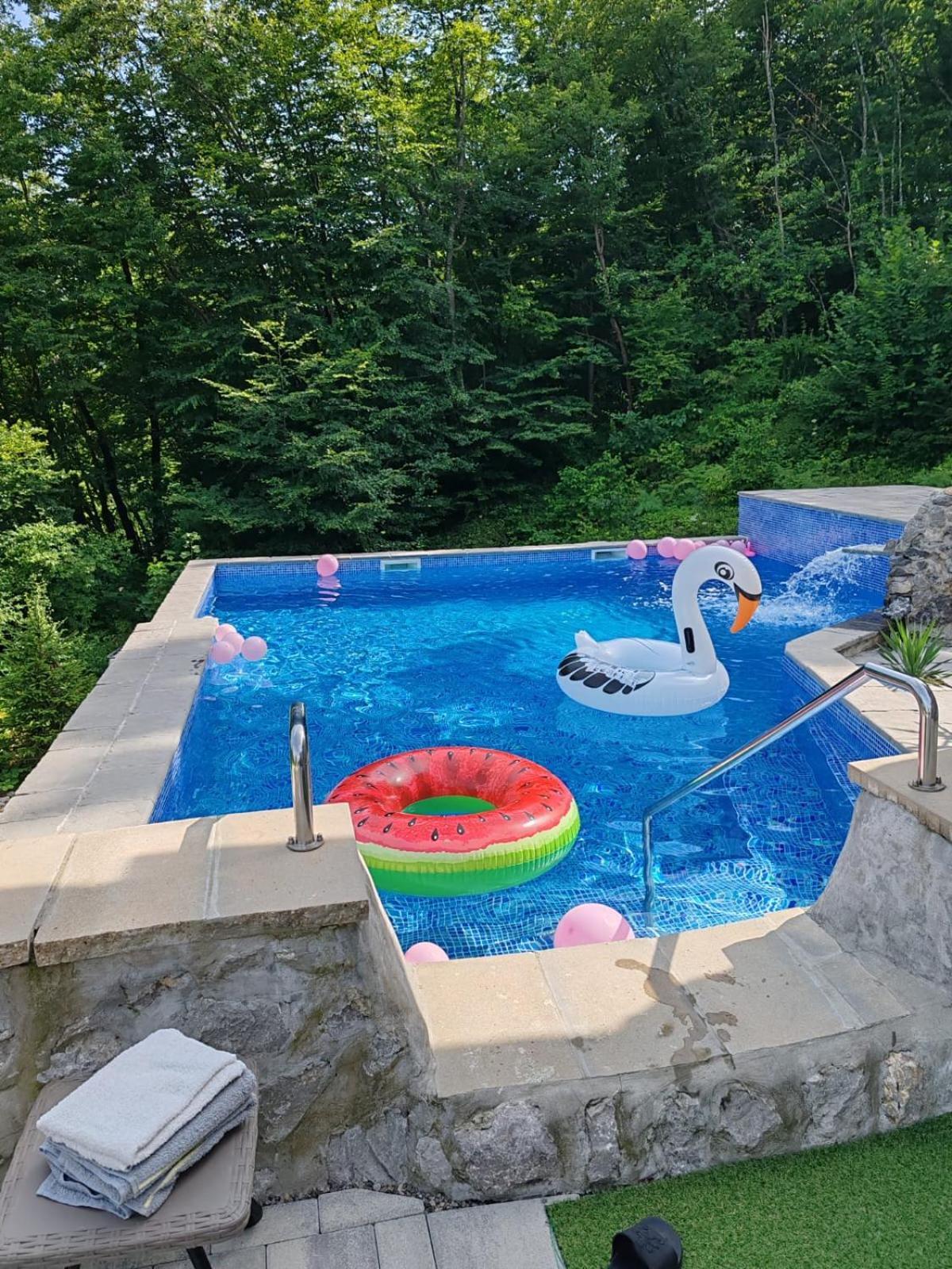Villa Kuca Za Odmor "Neralic" Josipdol Exterior foto
